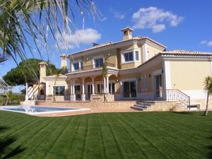 Villa for sale in Almancil - SMA6616